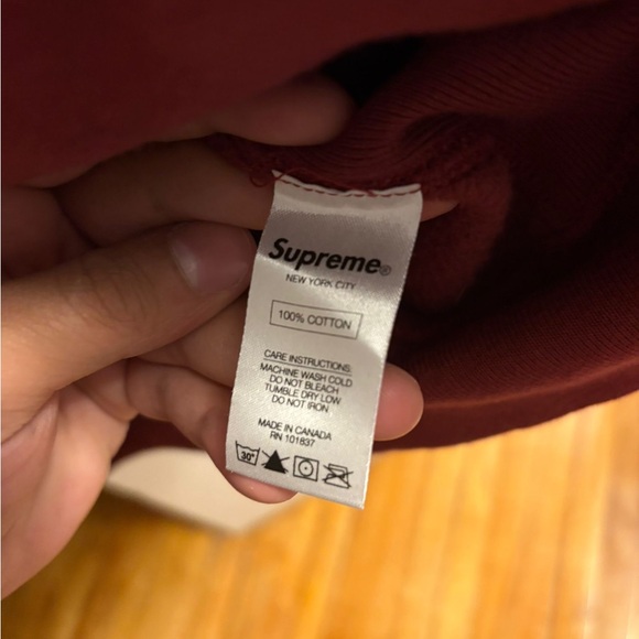 Supreme Maroon Hoodie for Men - Picture 5 of 6